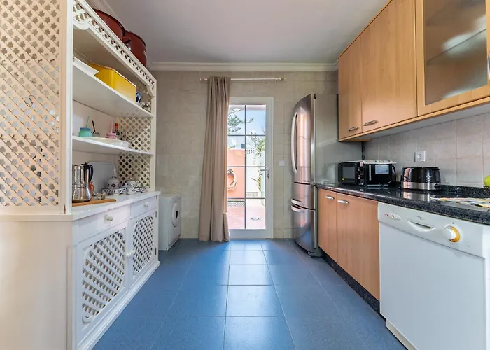 Malagasuite Flamencos Private Pool