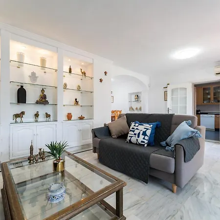 Malagasuite Flamencos Private Pool Villa