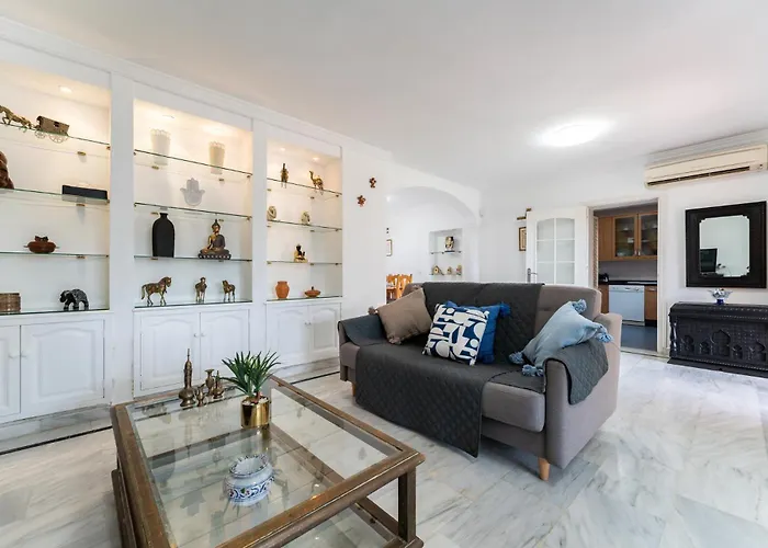 Malagasuite Flamencos Private Pool Villa