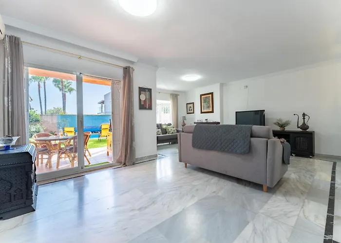 Villa Malagasuite Flamencos Private Pool *