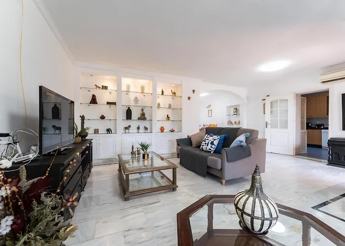 Malagasuite Flamencos Private Pool 빌라 *